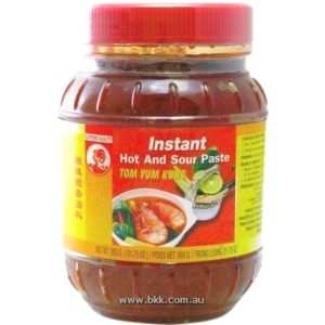 Image presents Cock Tomyum Paste 12x900g.