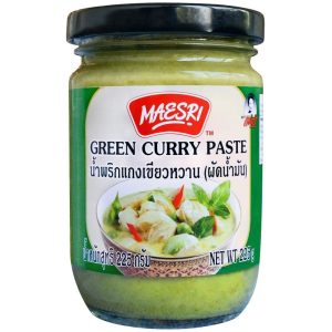 A glass of Maesri Green Curry Paste 24x225g